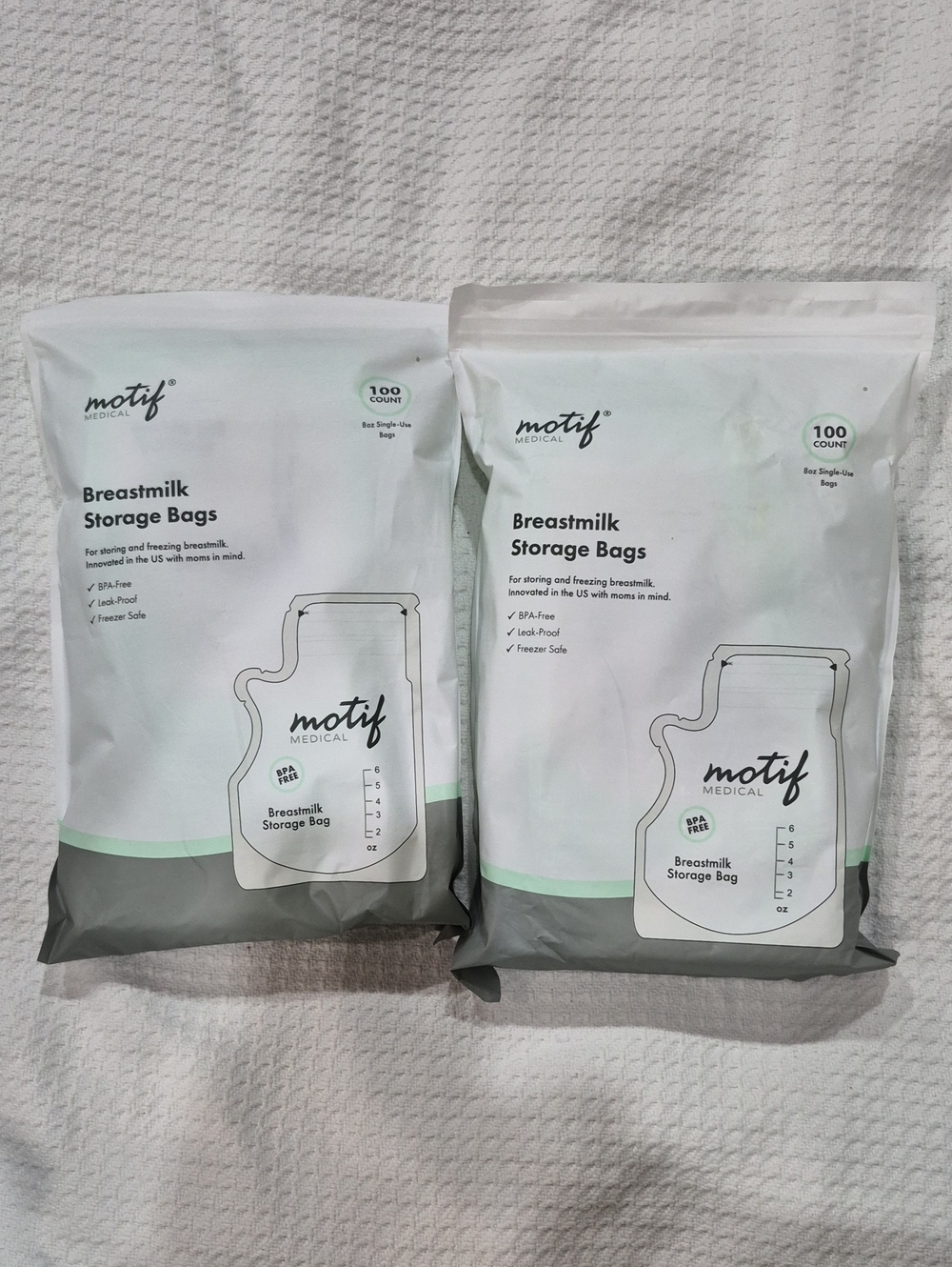 Motif Medical Breastmilk Storage Bags Pouches 100ct 8oz BPA-Free Leak Proof
